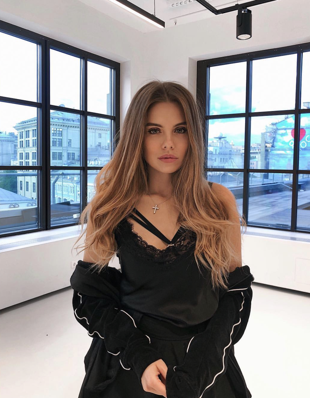 Dasha accompagnatrice elegante Milano